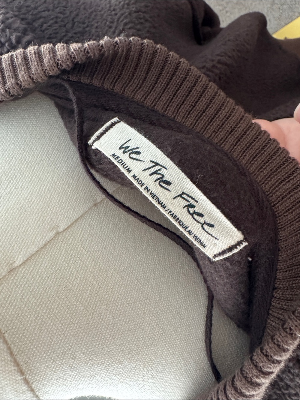 Free People ‘ We The Free ‘ Cozy Brown Sherpa Crewneck Sweater sz M - Picture 4 of 4